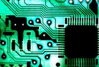 Цифровые чипы на основе графена смогут работать, используя свет вместо электрического тока