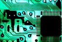 Цифровые чипы на основе графена смогут работать, используя свет вместо электрического тока