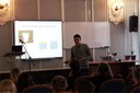 Видеолекция по физике "Жидкие кристаллы и управление светом"