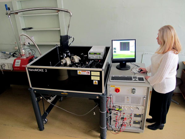 Установка магнитооптическая NanoMOKE 2