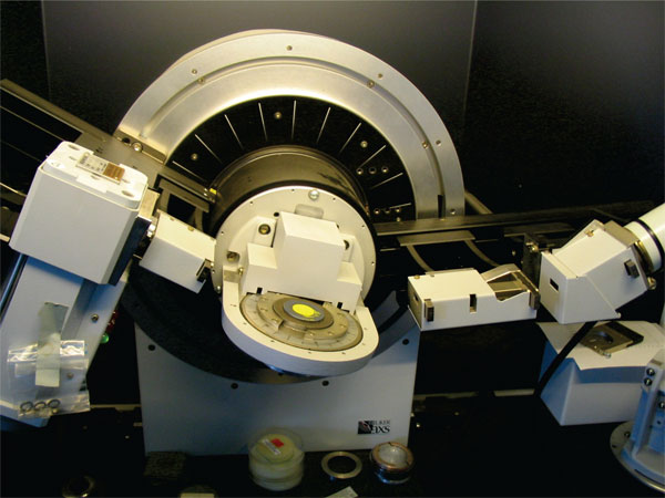 d8.jpg Порошковый дифрактометр D8 ADVANCE
