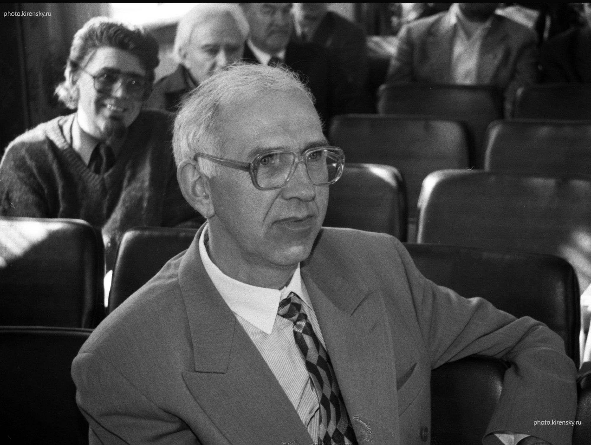 Овчинников С.Г.